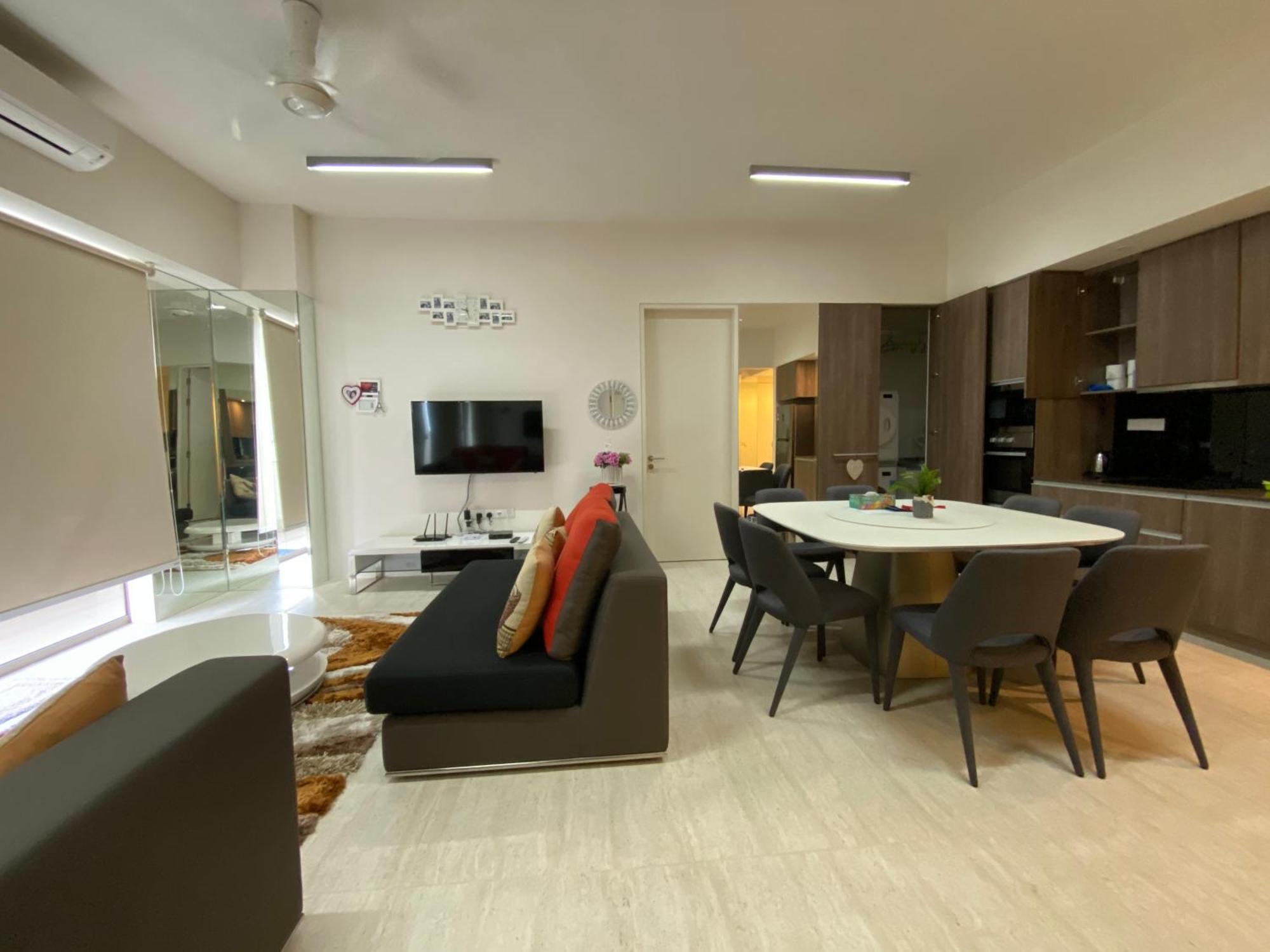 By The Sea @ Cozy Beachfront Home Batu Feringgi Ngoại thất bức ảnh