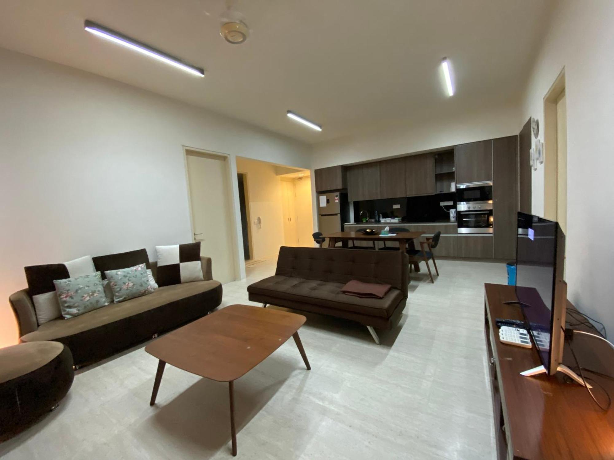 By The Sea @ Cozy Beachfront Home Batu Feringgi Ngoại thất bức ảnh