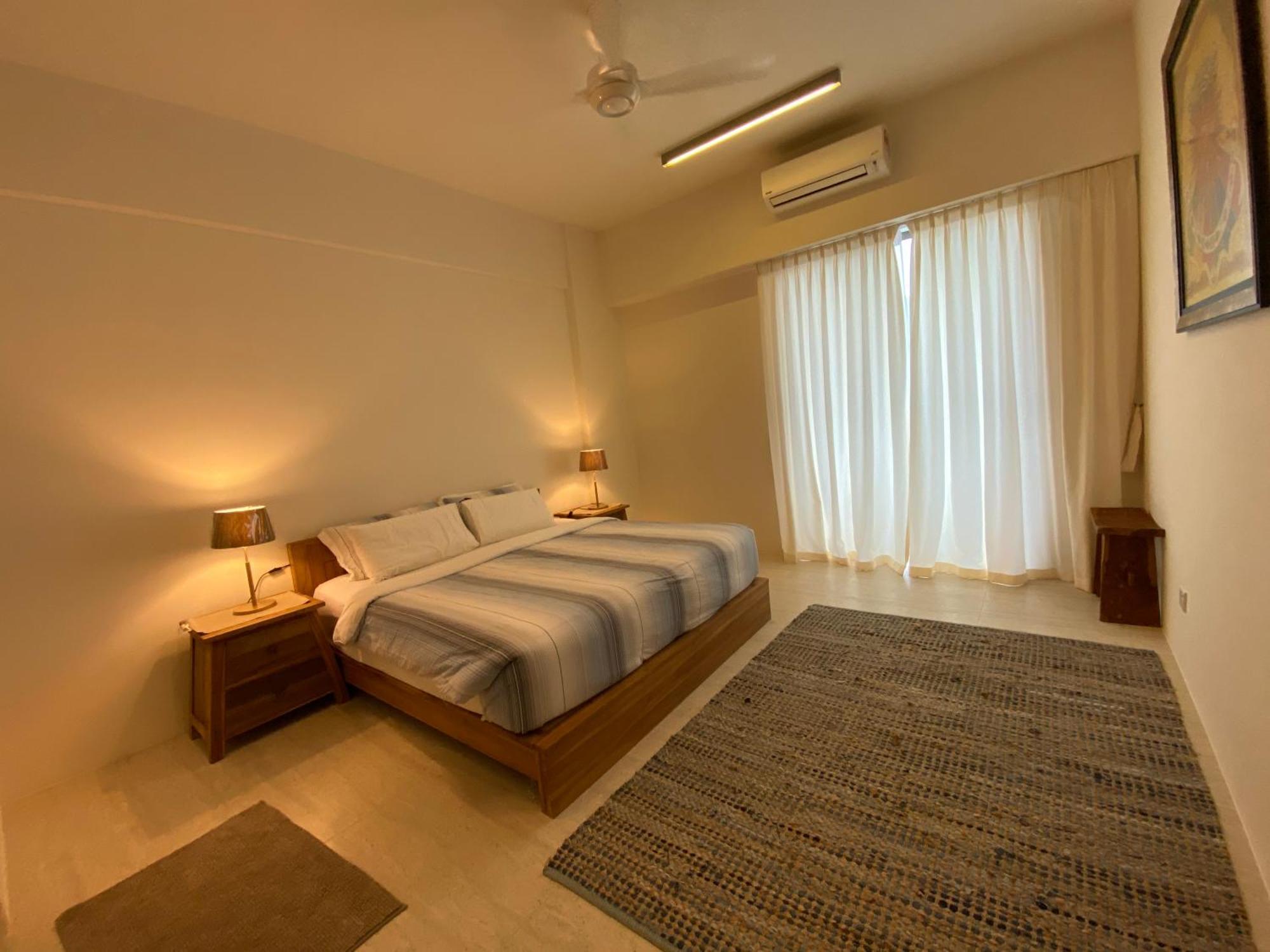 By The Sea @ Cozy Beachfront Home Batu Feringgi Ngoại thất bức ảnh